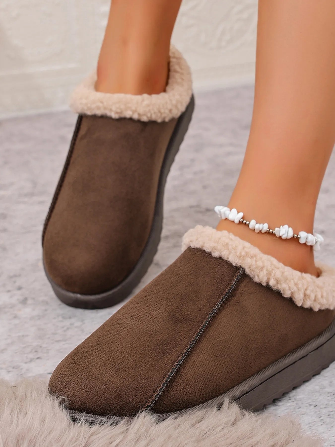 Cozy Faux Fur Lined Slippers - Knack'd Up