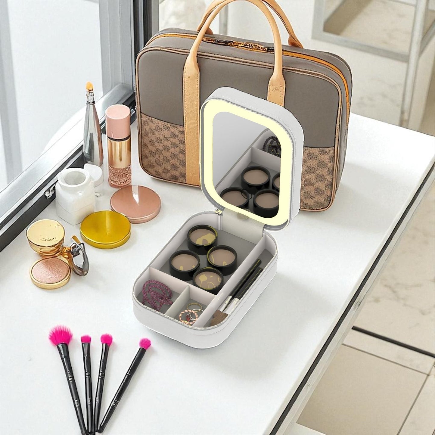 Glow Anywhere LED Makeup Bag – Portable Lighted Cosmetic Organizer for Flawless Touch - Ups Anywhere - Knack'd Up