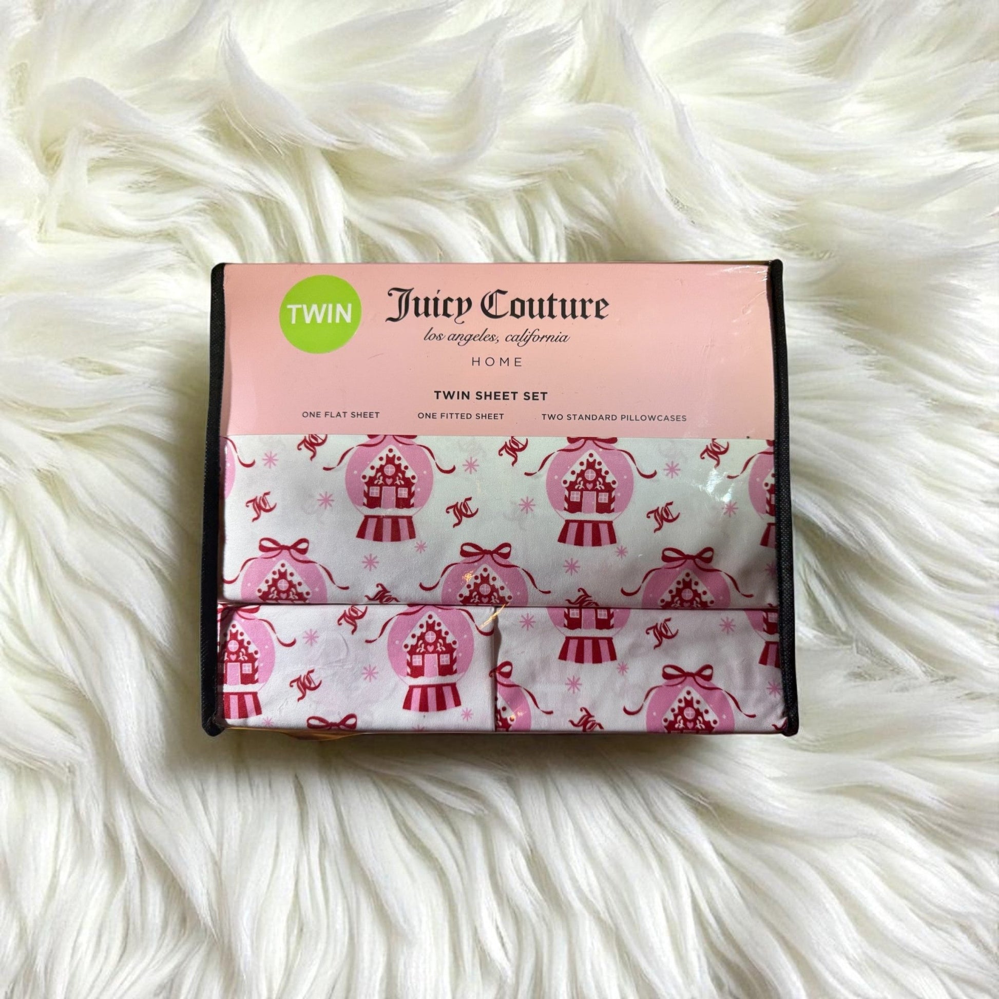 Luxury Holiday Twin Sheet Set Collection – Juicy Couture Pink Christmas Bedding - Knack'd Up