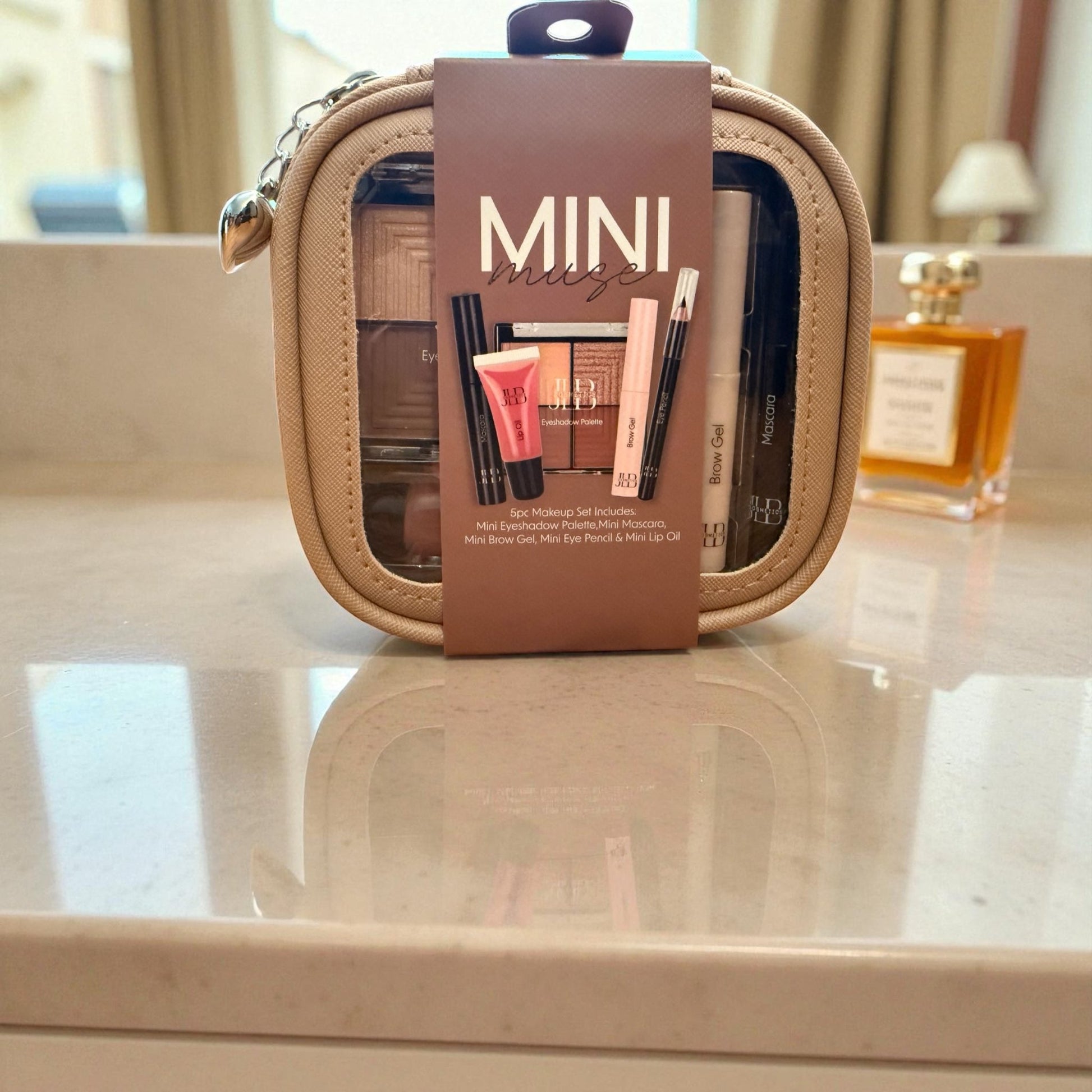 Mini Muse 5 - Piece Makeup Set – Compact Beauty Kit with Eyeshadow Palette, Mascara, Brow Gel, Eye Pencil & Lip Oil | Travel - Friendly Makeup Gift Set - Knack'd Up