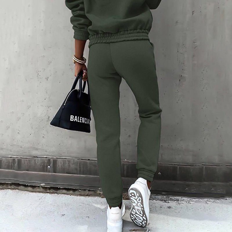 Women’s 2 - Piece Tracksuit Set – Solid Color Hoodie & Slim Fit Jogger Pants, Casual Lounge Outfit for Fall & Winter - Knack'd Up